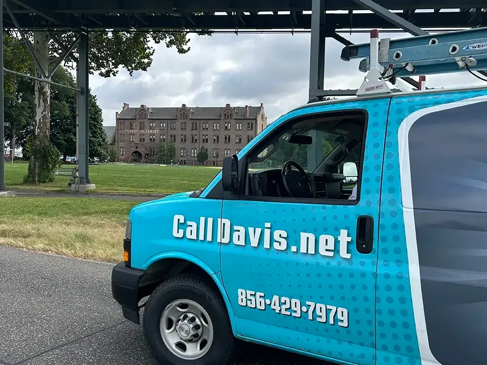 Davis Heating & Air truck in Burlington.