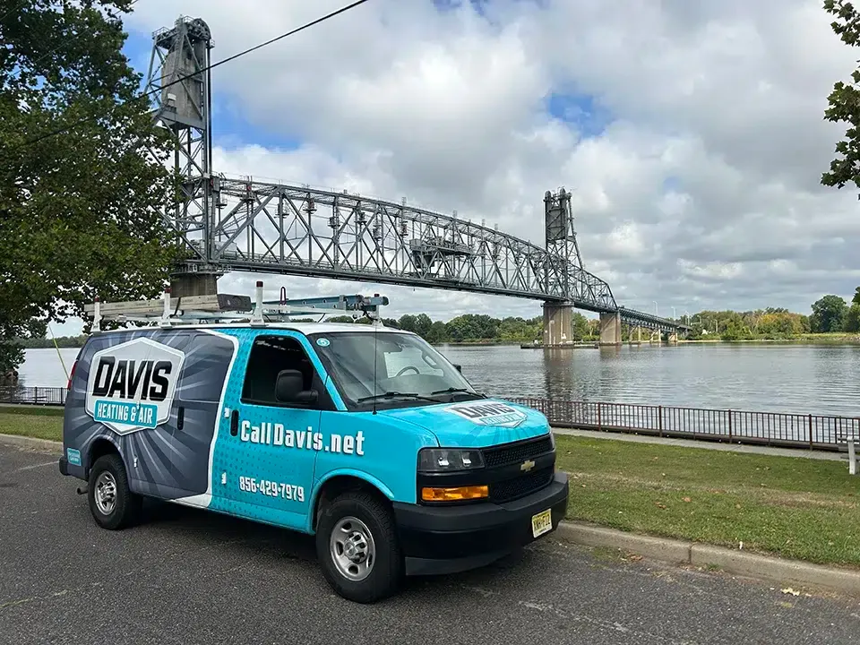 Davis Heating & Air truck in Burlington.