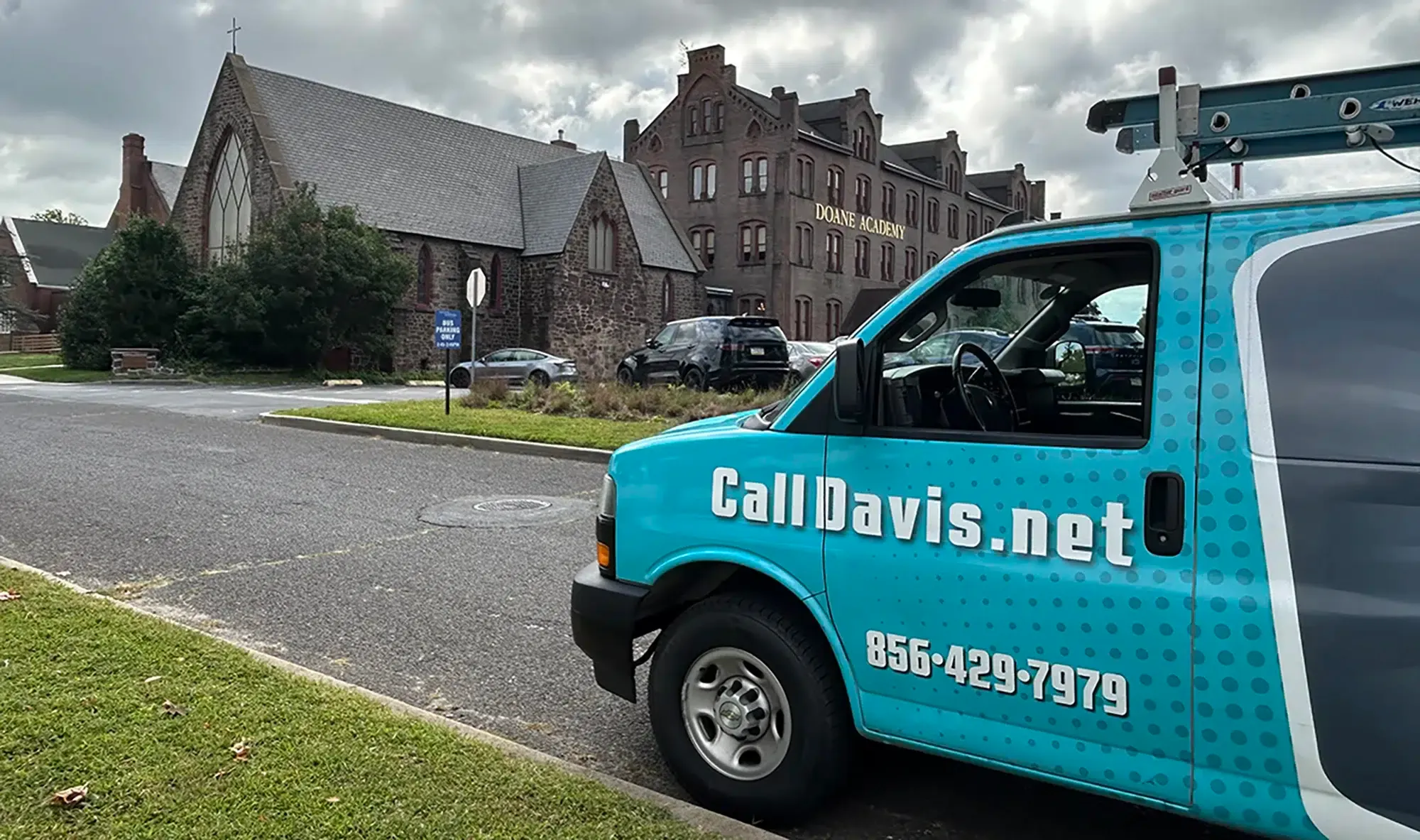 Davis Heating & Air truck in Burlington.
